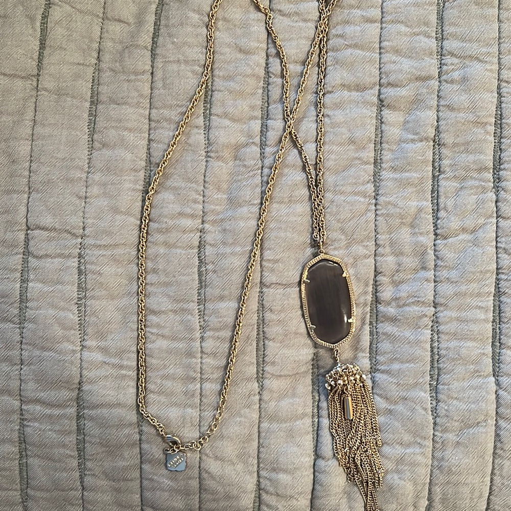 Kendra scott necklace